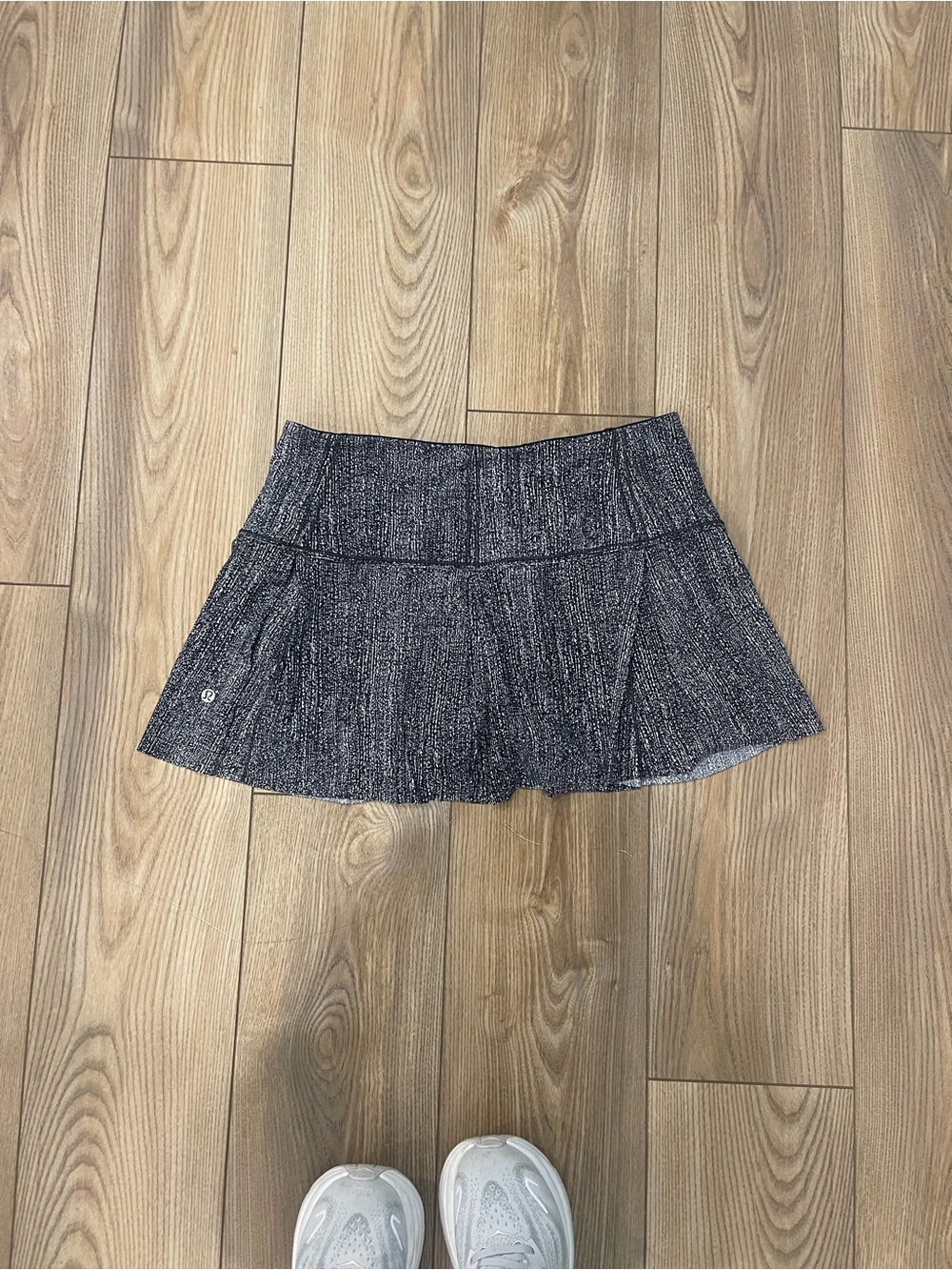 Lululemon Black and White Skort - Picture 3 of 4